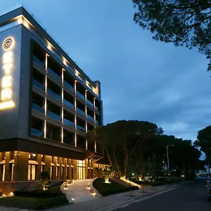 Hotell Eter, Golem (Tirana)